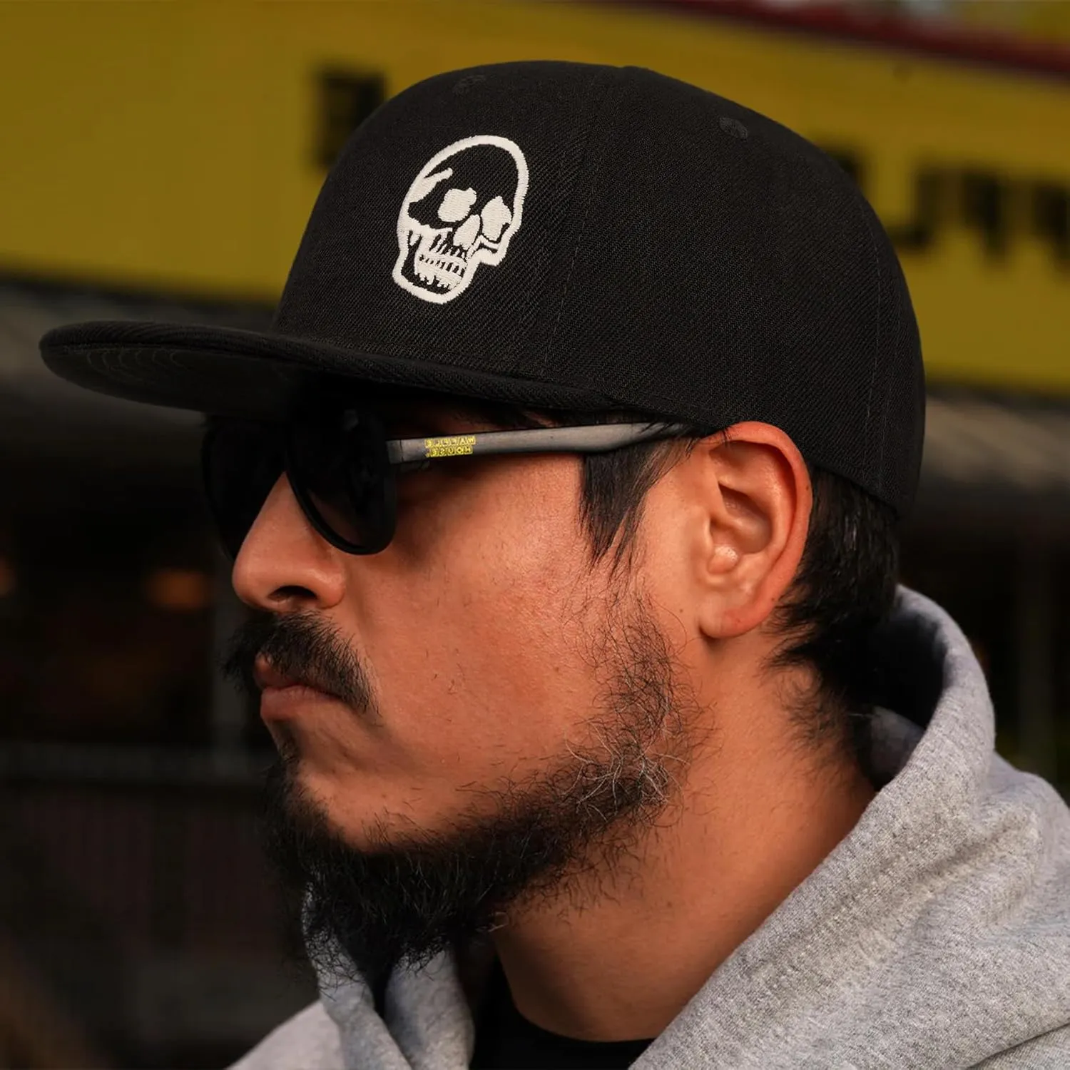 Gothic Skeleton Hand Flat Brim Hat Embroidery Skull Finger Cap Adjustable Snapback
